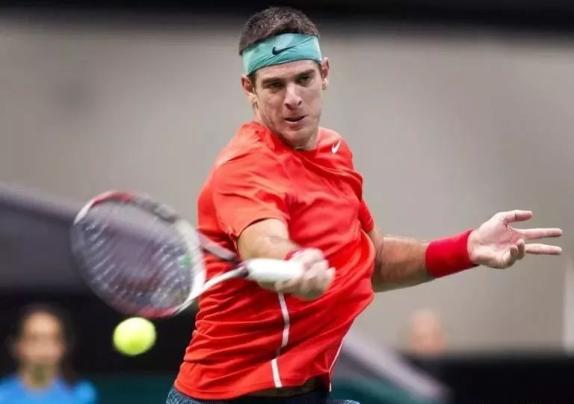 的体能充沛 的体能充沛